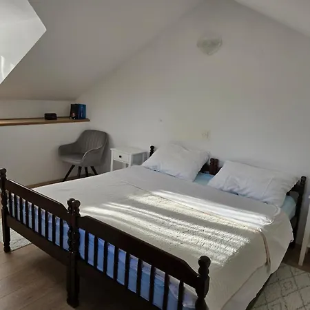 Apartament Apartments More