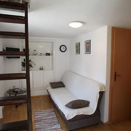 Apartments More * Kastela